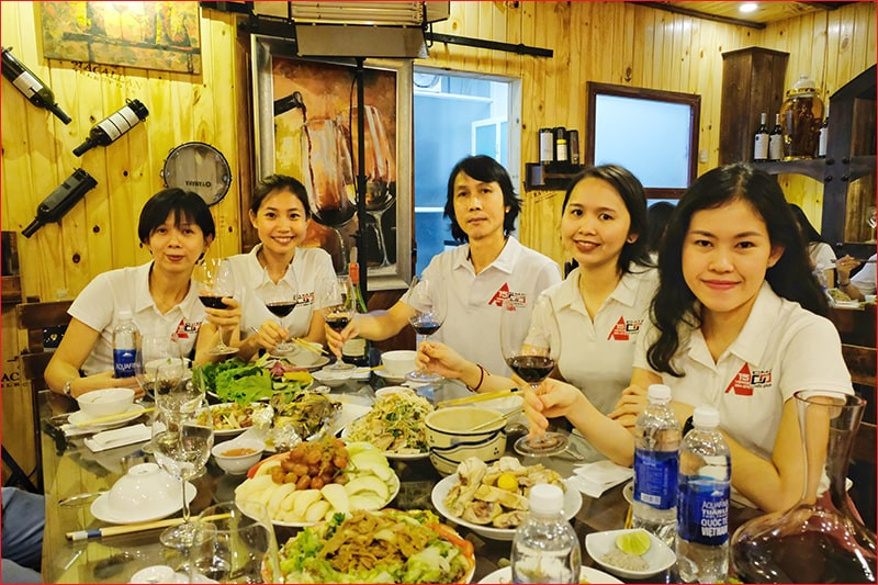 Cm Mung Ngay Nha Giao 3