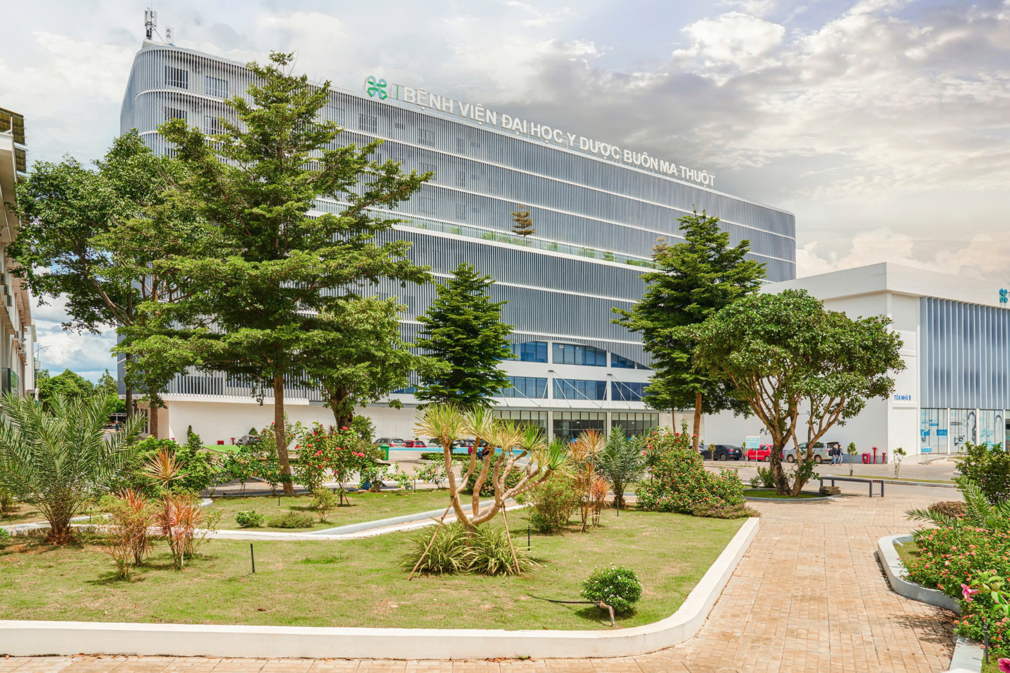 Z6721020847088 48e54c194966e4f5b9317cbf74dec974