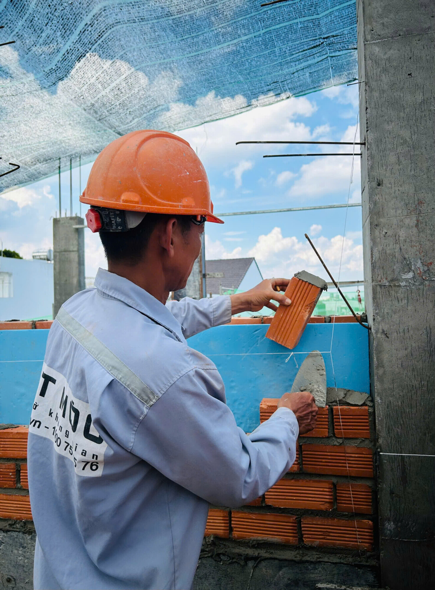 Tường hai lớp: Ưu điểm chống nóng vượt trội